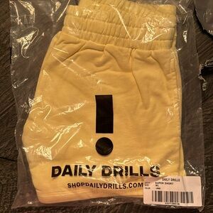 Daily Drills Lemonade Supershorts M/L